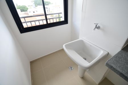 Apartamento à venda com 64m², 2 quartos e 1 vagaÁrea de Serviço