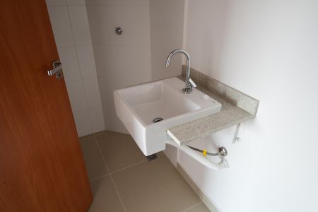 Apartamento à venda com 64m², 2 quartos e 1 vagaBanheiro Suíte