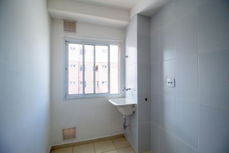 Apartamento para alugar com 56m², 2 quartos e 1 vagaÁrea de Serviço