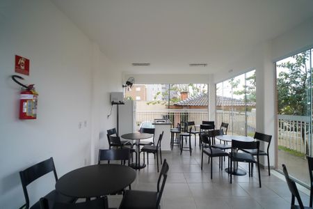 Apartamento para alugar com 56m², 2 quartos e 1 vagaÁrea comum