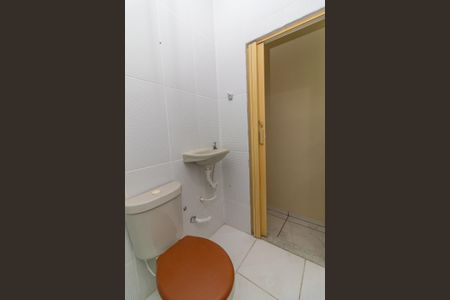 Casa à venda com 110m², 2 quartos e sem vagaBanheiro da Suíte