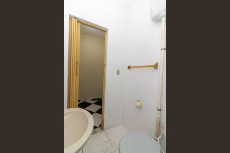 Casa à venda com 110m², 2 quartos e sem vagaBanheiro Social