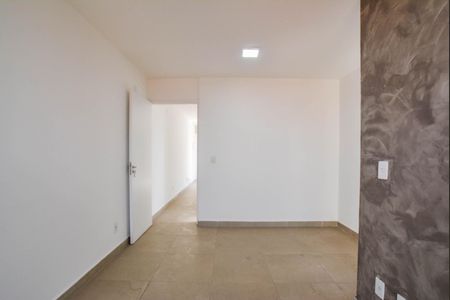 Quarto de apartamento à venda com 1 quarto, 50m² em Vila Valparaíso, Santo André