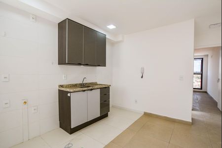 Sala/Cozinha de apartamento à venda com 1 quarto, 50m² em Vila Valparaíso, Santo André