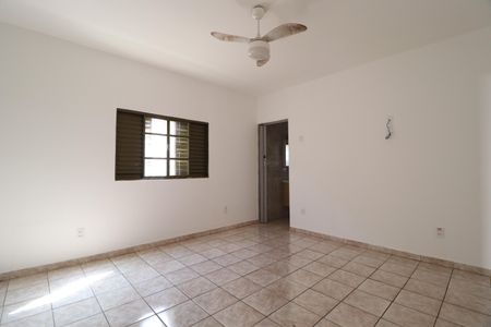 Casa para alugar com 100m², 4 quartos e 1 vagaQuarto 3 - Suíte