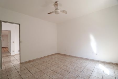 Casa para alugar com 100m², 4 quartos e 1 vagaQuarto 3 - Suíte