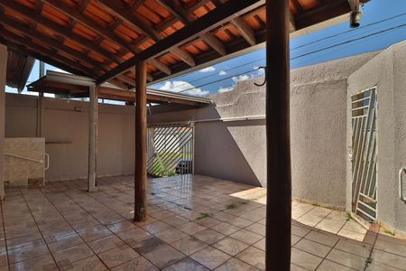 Casa para alugar com 100m², 4 quartos e 1 vagaVaranda da Sala