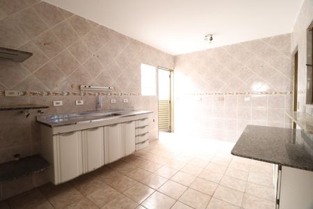 Casa para alugar com 100m², 4 quartos e 1 vagaCozinha