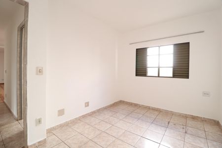 Casa para alugar com 100m², 4 quartos e 1 vagaQuarto 3 - Suíte - Closet/Escritório