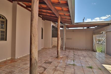 Casa para alugar com 100m², 4 quartos e 1 vagaVaranda da Sala