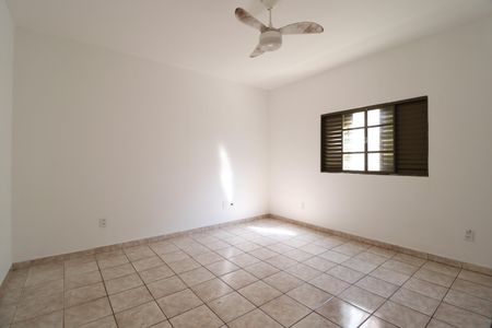 Casa para alugar com 100m², 4 quartos e 1 vagaQuarto 3 - Suíte