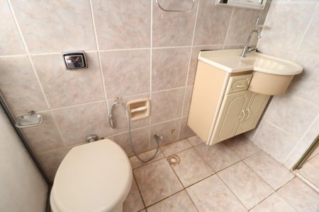 Casa para alugar com 100m², 4 quartos e 1 vagaBanheiro Social