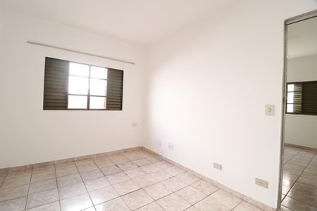 Casa para alugar com 100m², 4 quartos e 1 vagaQuarto 3 - Suíte - Closet/Escritório