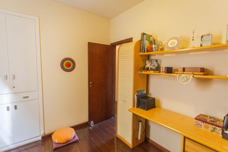 Apartamento à venda com 140m², 4 quartos e 2 vagasQuarto 3