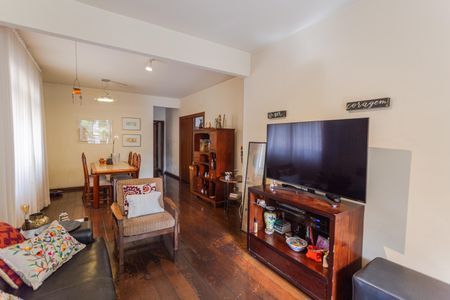 Apartamento à venda com 140m², 4 quartos e 2 vagasSala