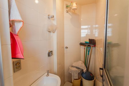 Apartamento à venda com 140m², 4 quartos e 2 vagasBanheiro de serviço