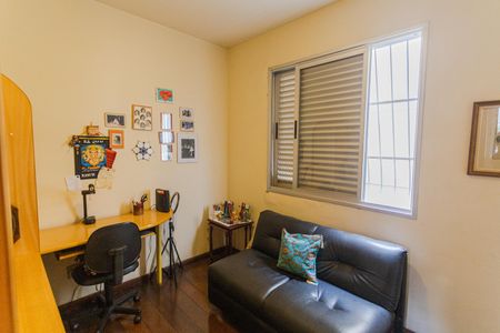 Apartamento à venda com 140m², 4 quartos e 2 vagasQuarto 3