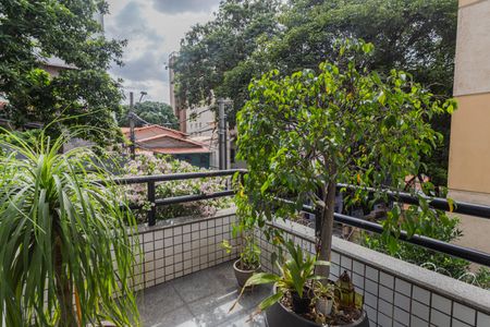 Apartamento à venda com 140m², 4 quartos e 2 vagasVaranda na Sala