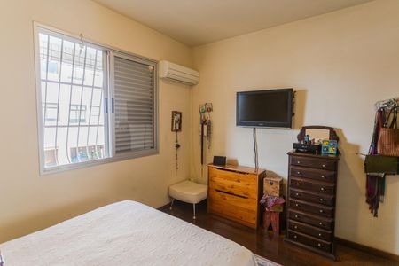 Apartamento à venda com 140m², 4 quartos e 2 vagasSuíte