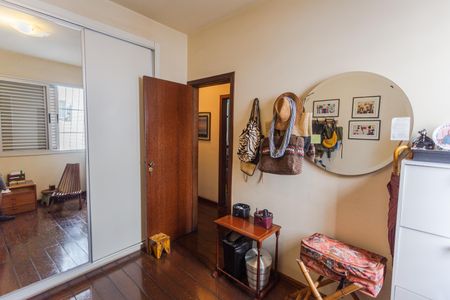 Apartamento à venda com 140m², 4 quartos e 2 vagasQuarto 2