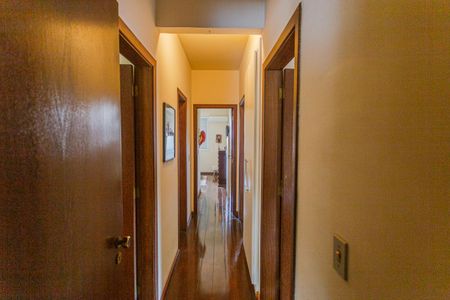 Apartamento à venda com 140m², 4 quartos e 2 vagasCorredor