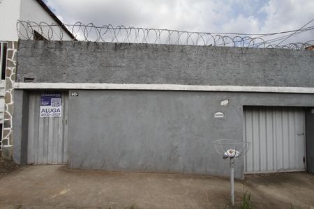 Casa para alugar com 98m², 3 quartos e sem vagaFachada