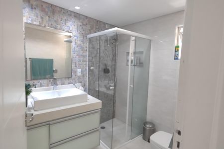 Apartamento à venda com 105m², 2 quartos e 1 vagaBanheiro