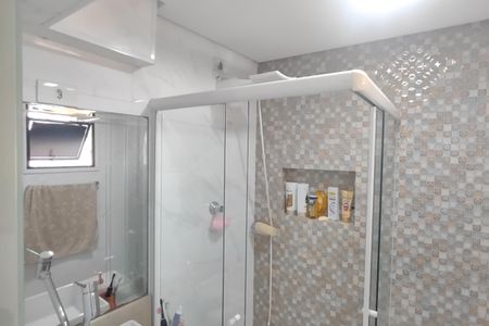 Apartamento à venda com 105m², 2 quartos e 1 vagaBanheiro da Suíte