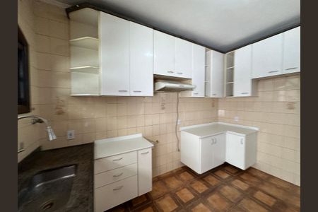 Casa para alugar com 240m², 4 quartos e 3 vagasCozinha
