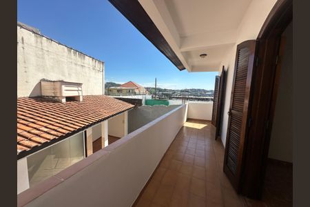 Casa para alugar com 240m², 4 quartos e 3 vagasVaranda