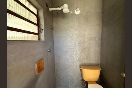 Casa para alugar com 240m², 4 quartos e 3 vagasBanheiro de serviço