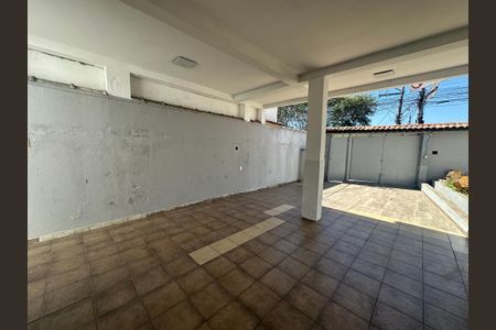 Casa para alugar com 240m², 4 quartos e 3 vagasGaragem