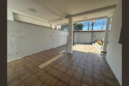 Casa para alugar com 240m², 4 quartos e 3 vagasGaragem