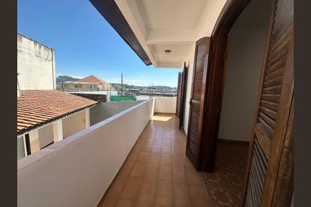 Casa para alugar com 240m², 4 quartos e 3 vagasVaranda