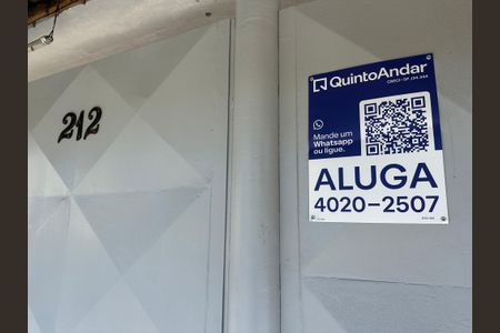 Casa para alugar com 240m², 4 quartos e 3 vagasFachada