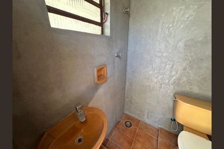 Casa para alugar com 240m², 4 quartos e 3 vagasBanheiro de serviço