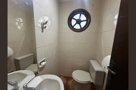 Casa para alugar com 240m², 4 quartos e 3 vagasLavabo