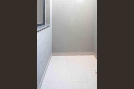 Apartamento para alugar com 35m², 2 quartos e 1 vagaÁrea de Serviço