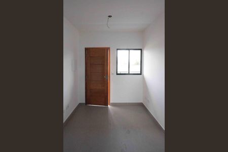 Apartamento à venda com 2 quartos, 35m² em Vila Antonieta, São Paulo