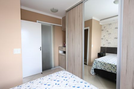 Apartamento à venda com 69m², 3 quartos e 2 vagas Apartamento à venda com 69m², 3 quartos e 2 vagassuíte