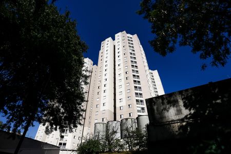 Apartamento à venda com 69m², 3 quartos e 2 vagas Apartamento à venda com 69m², 3 quartos e 2 vagasFachada