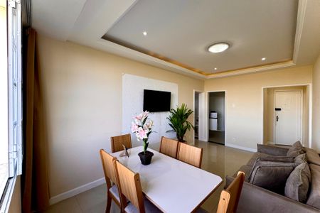 Apartamento para alugar com 65m², 2 quartos e sem vaga