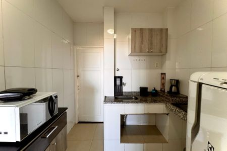 Apartamento para alugar com 65m², 2 quartos e sem vaga