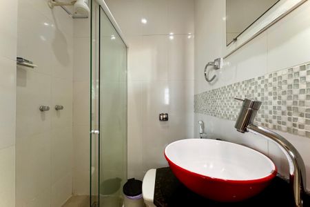 Apartamento para alugar com 65m², 2 quartos e sem vaga