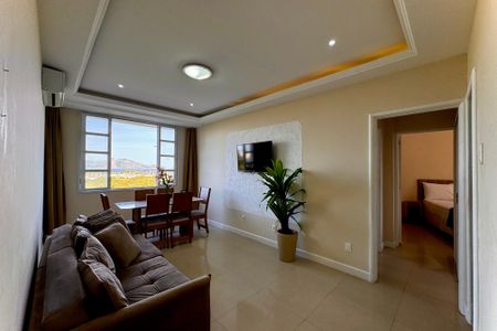 Apartamento para alugar com 2 quartos, 65m² em Glória, Rio de Janeiro