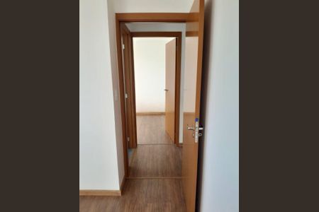 Quarto 1 de apartamento para alugar com 2 quartos, 38m² em Vila Nova, Porto Alegre