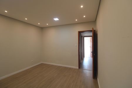 Casa à venda com 110m², 2 quartos e 1 vagaQuarto