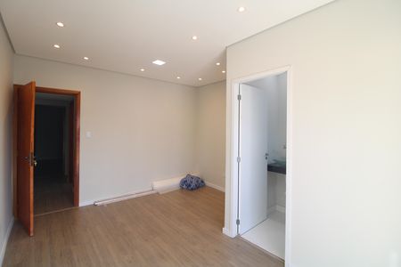 Casa à venda com 110m², 2 quartos e 1 vagaSuíte
