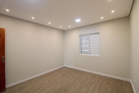 Casa à venda com 110m², 2 quartos e 1 vagaQuarto