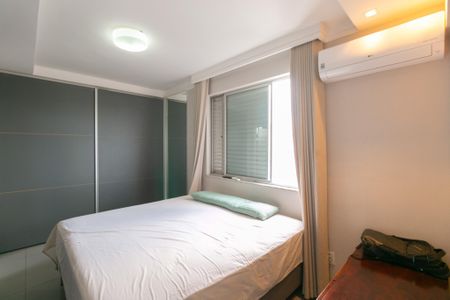 Apartamento à venda com 4 quartos, 244m² em Castelo, Belo Horizonte